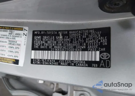 2007 Toyota Matrix z USA, uszkodzony, nr VIN 2T1KR32E77C681640